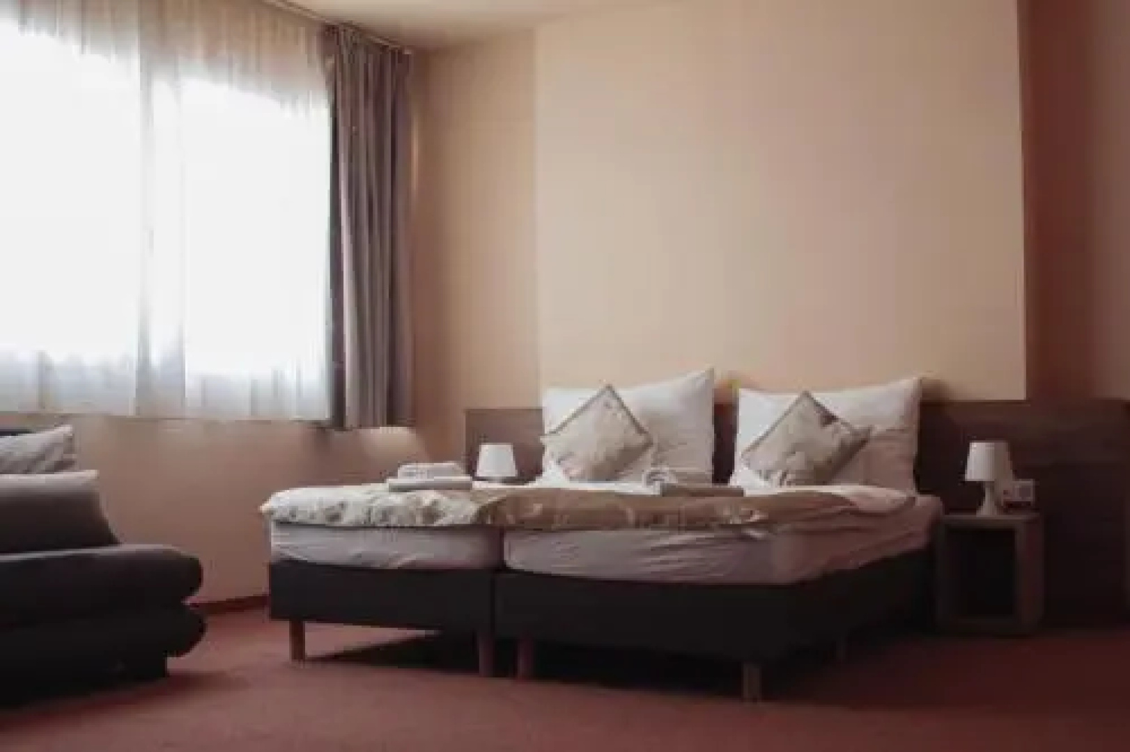 Centrooms Park Eger