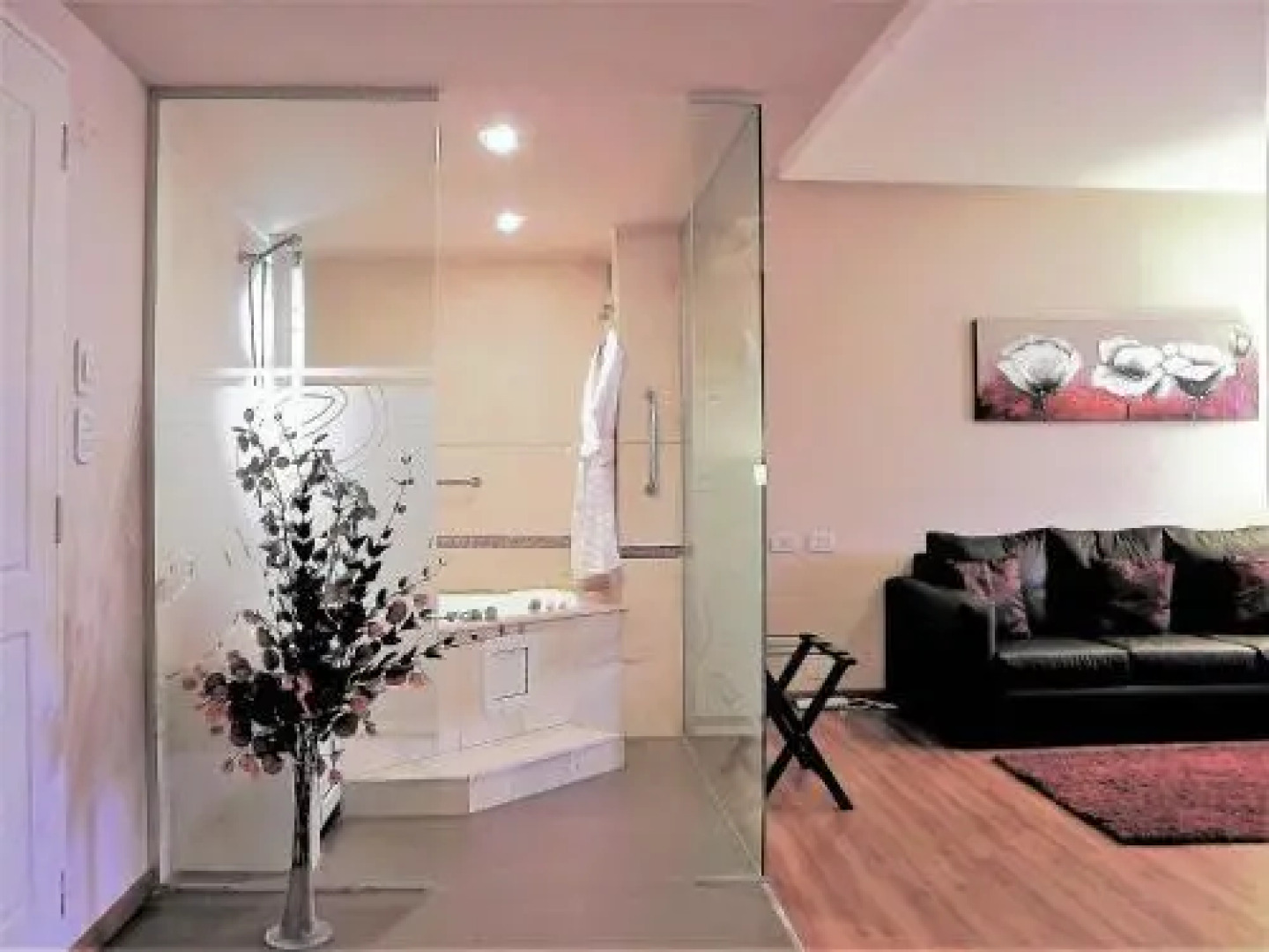 Hotel Portal del Este