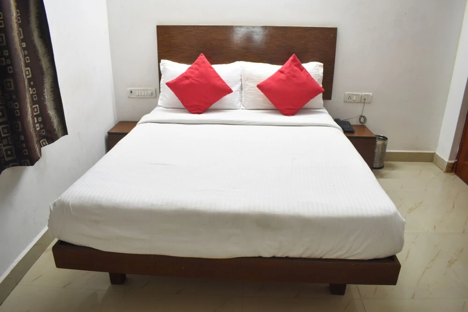 Peach Tree by ULO Hotels