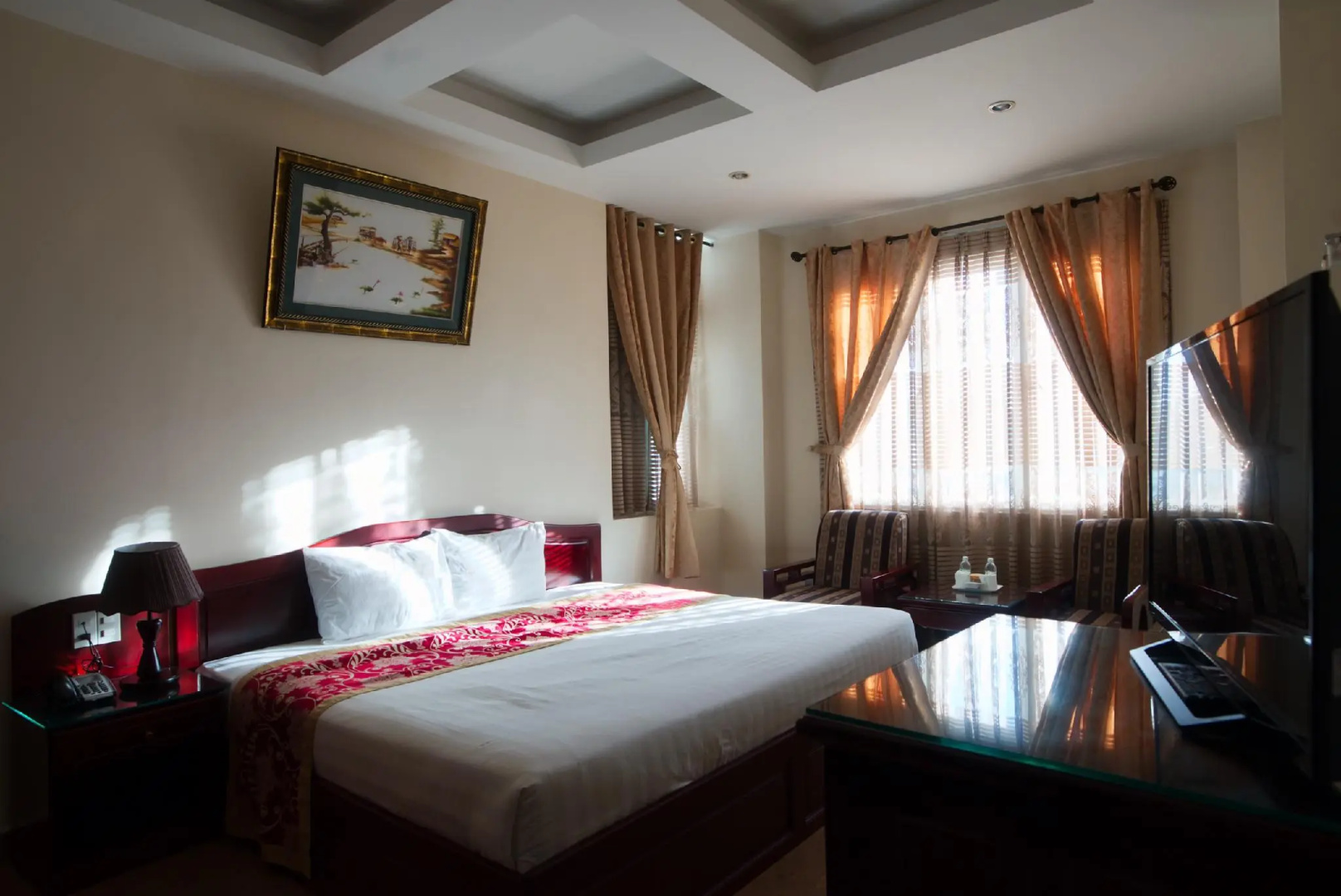 Mai Vang Hotel
