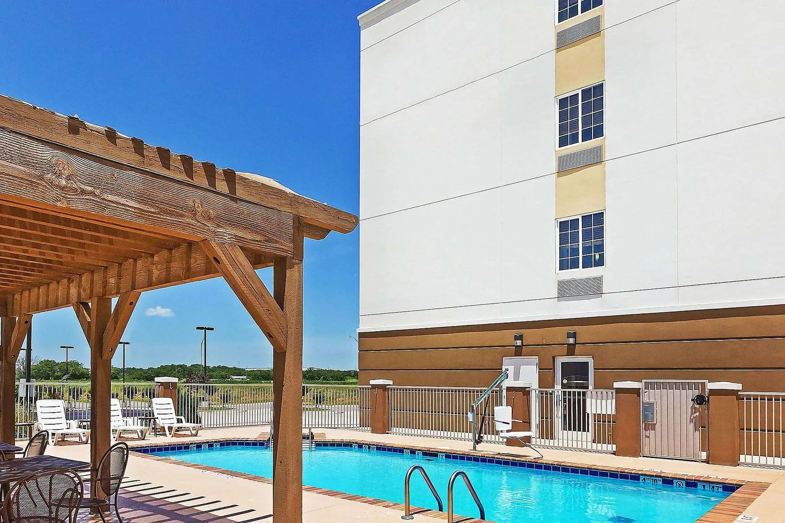 Hawthorn Extended Stay by Wyndham Ardmore