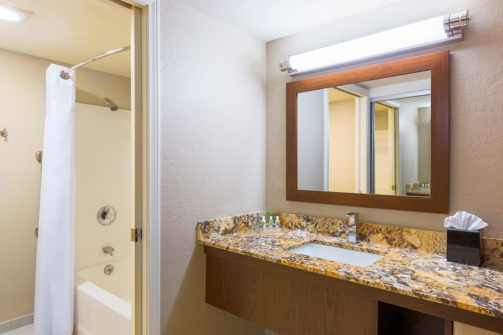 Holiday Inn Resort The Lodge At Big Bear Lake by IHG