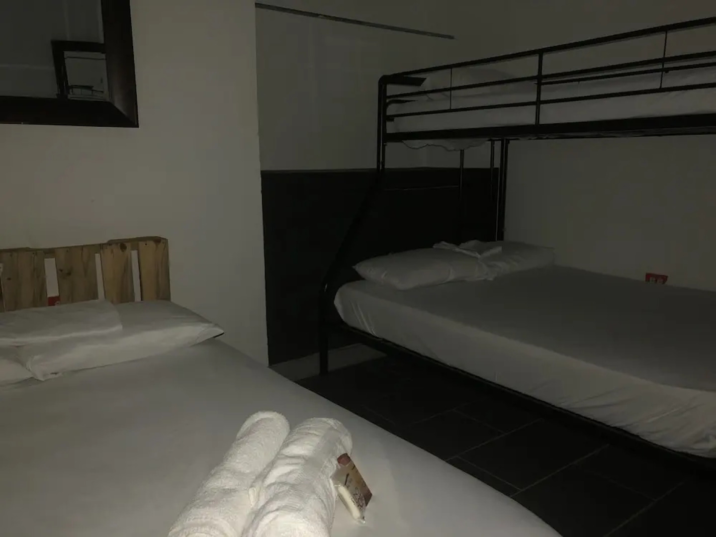 Vieques Hostel Good Vibe House