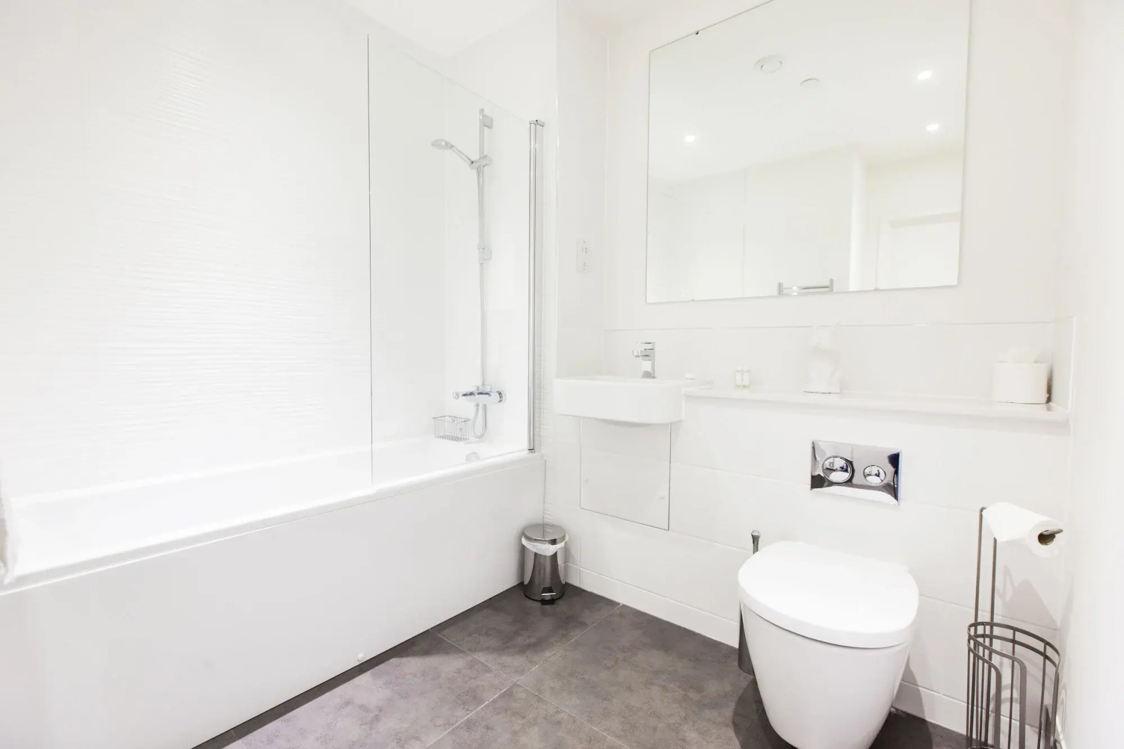 City Stay Apartments - Platform