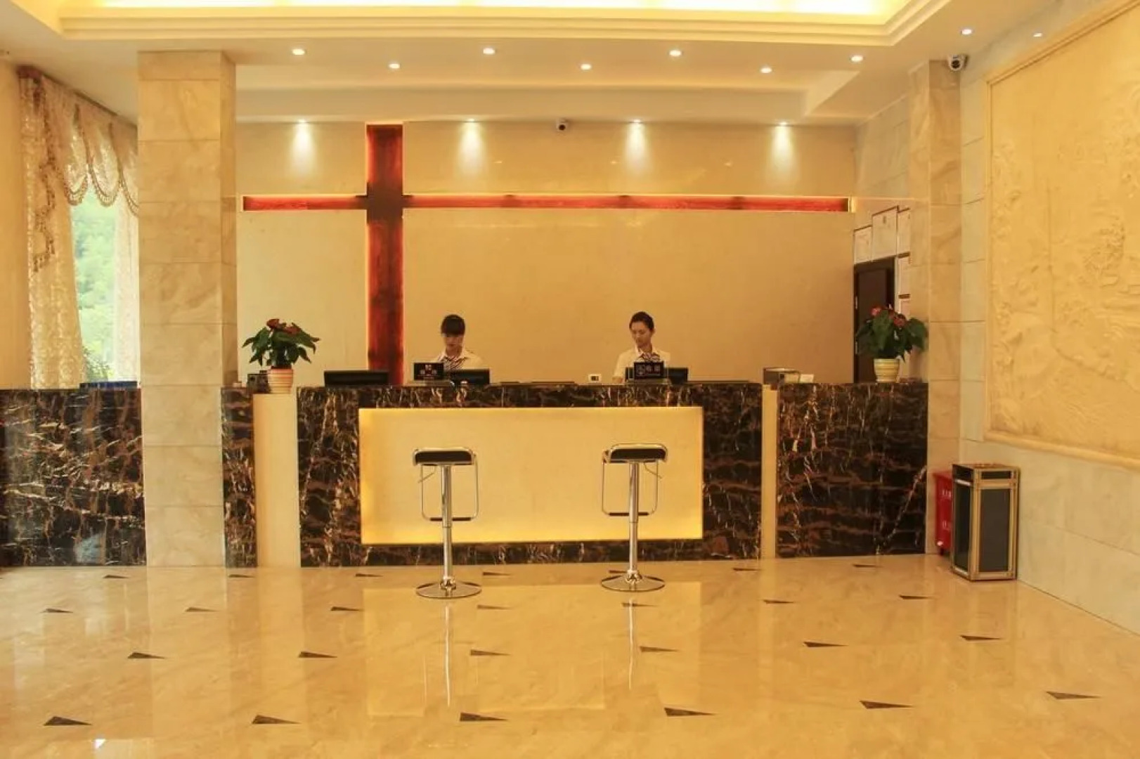 Suichang Hailun Baina Hotel