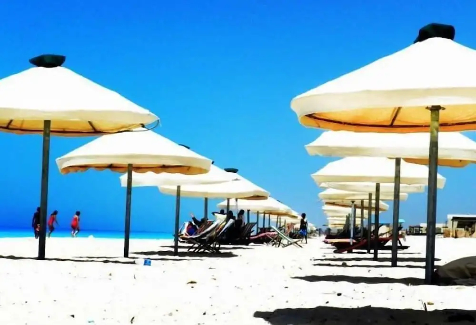 Marseilia Beach 3