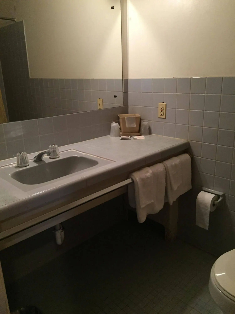 Vista Heights Inn