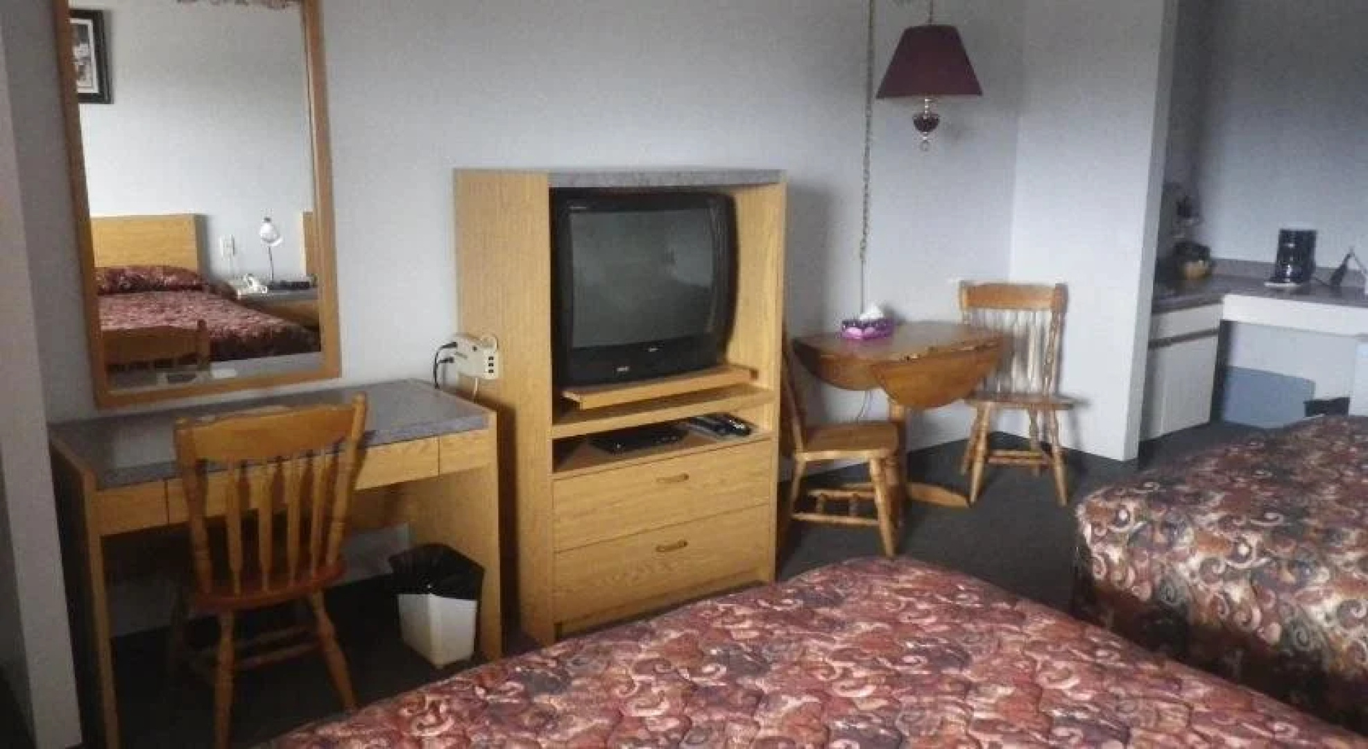 Alcan Motor Inn