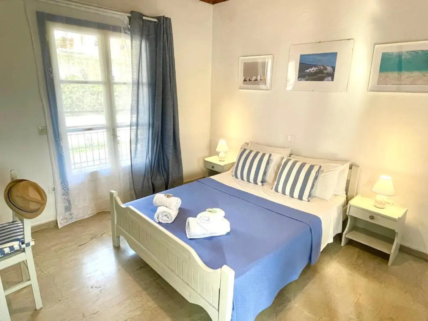 Sunflower Apartments & Studios