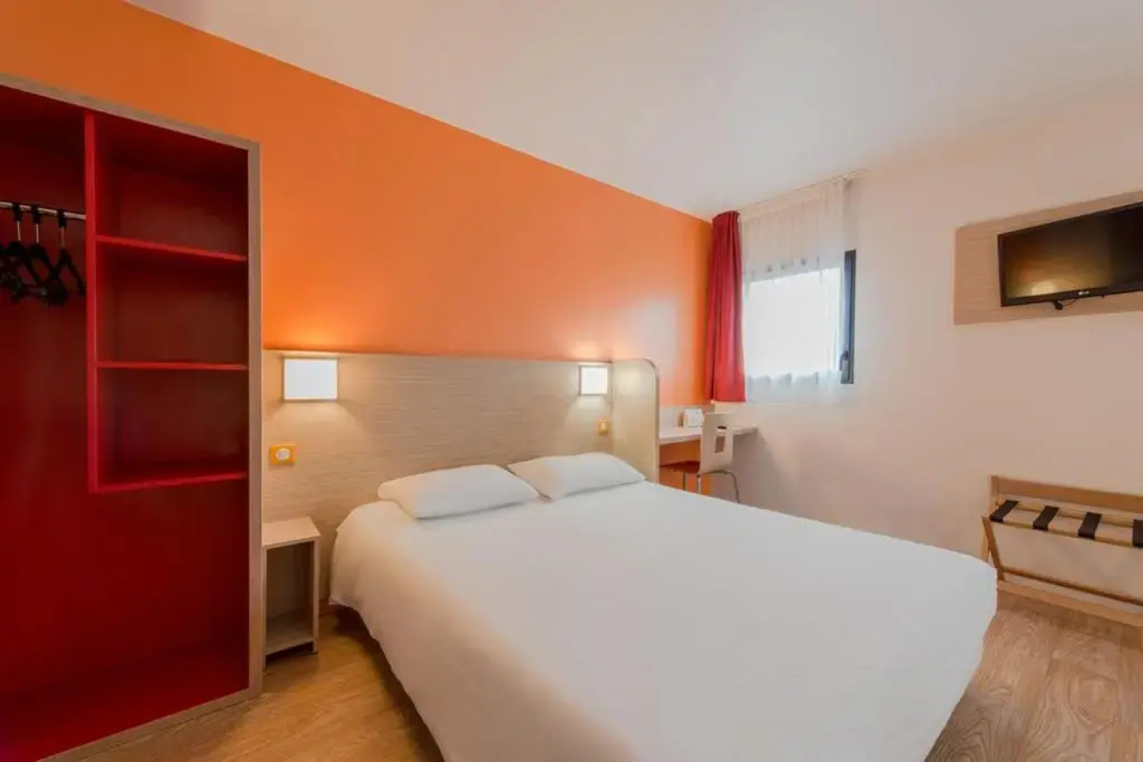 Première Classe La Rochelle Centre - Les Minimes