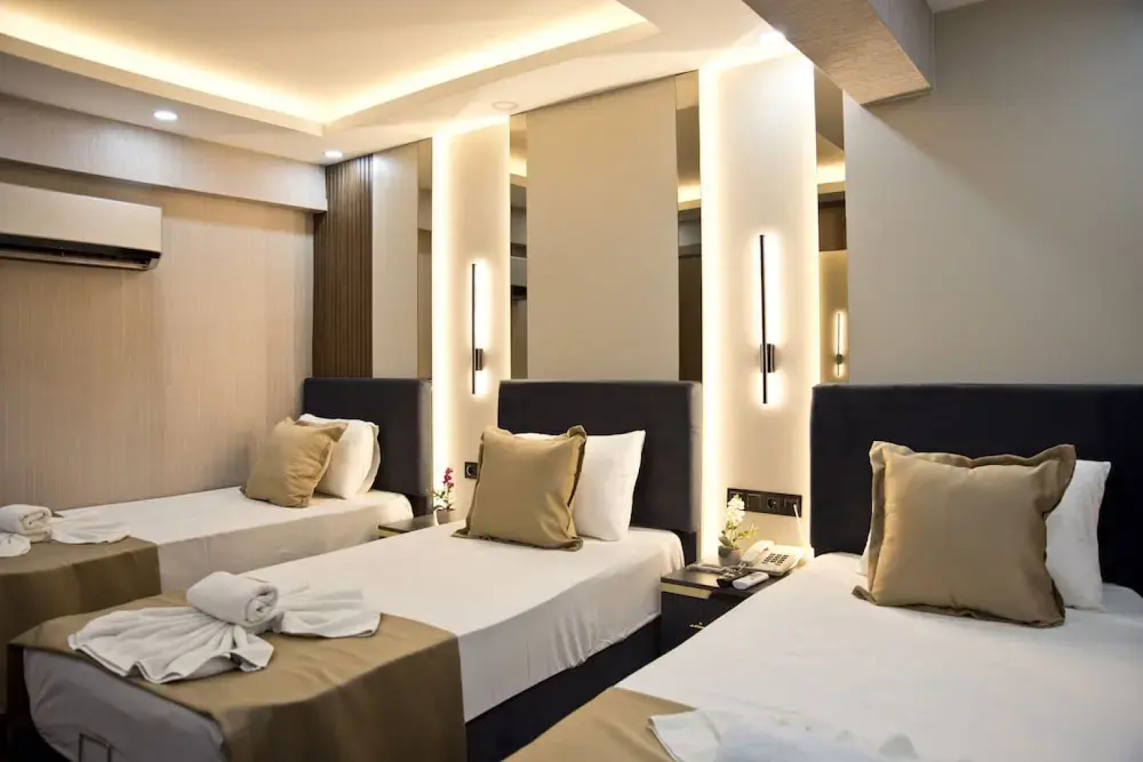 Grand Bagoz Hotel