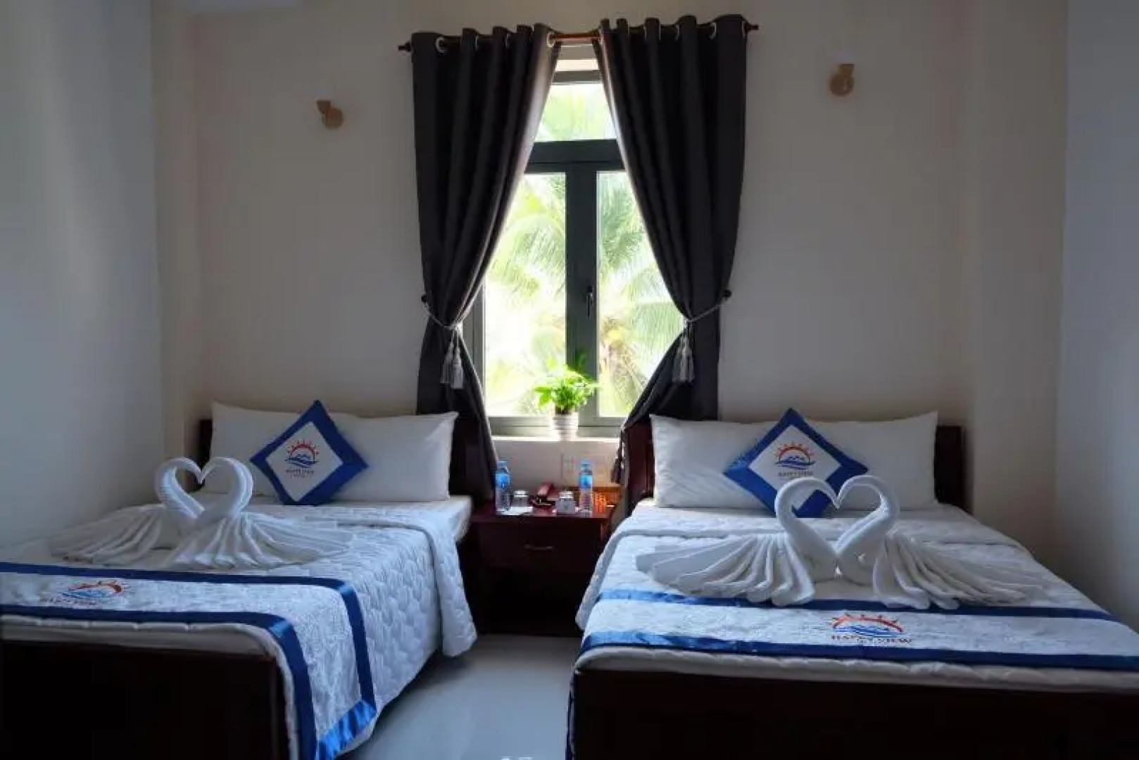 Happy View Hotel by ZUZU