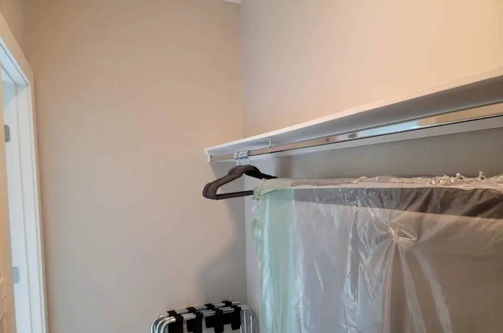 New Waterfront Bungalow Fishermans Paradise 2 Bedroom Home by RedAwning