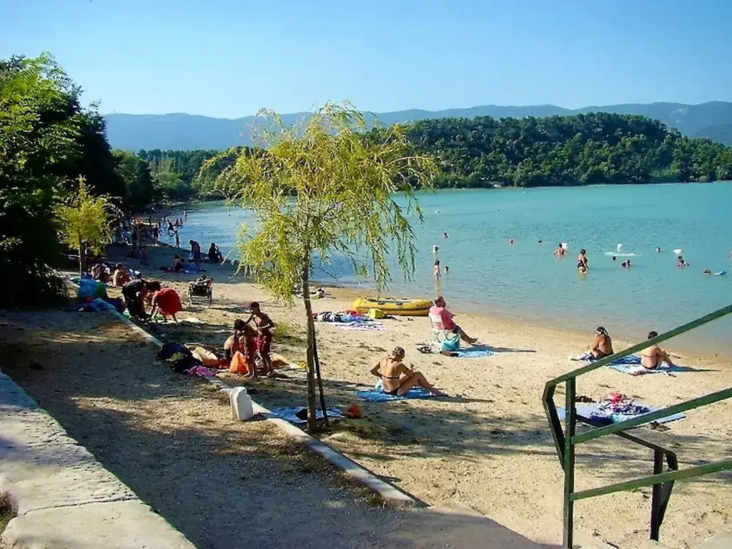 Holiday Home in Pertuis With Private Pool