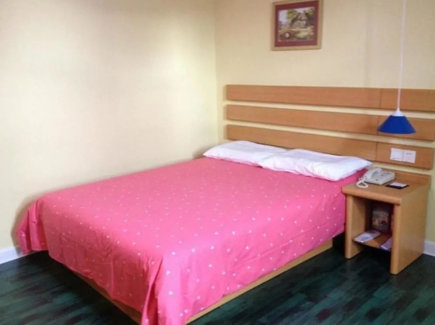 Home Inn Heyuan Railway Station