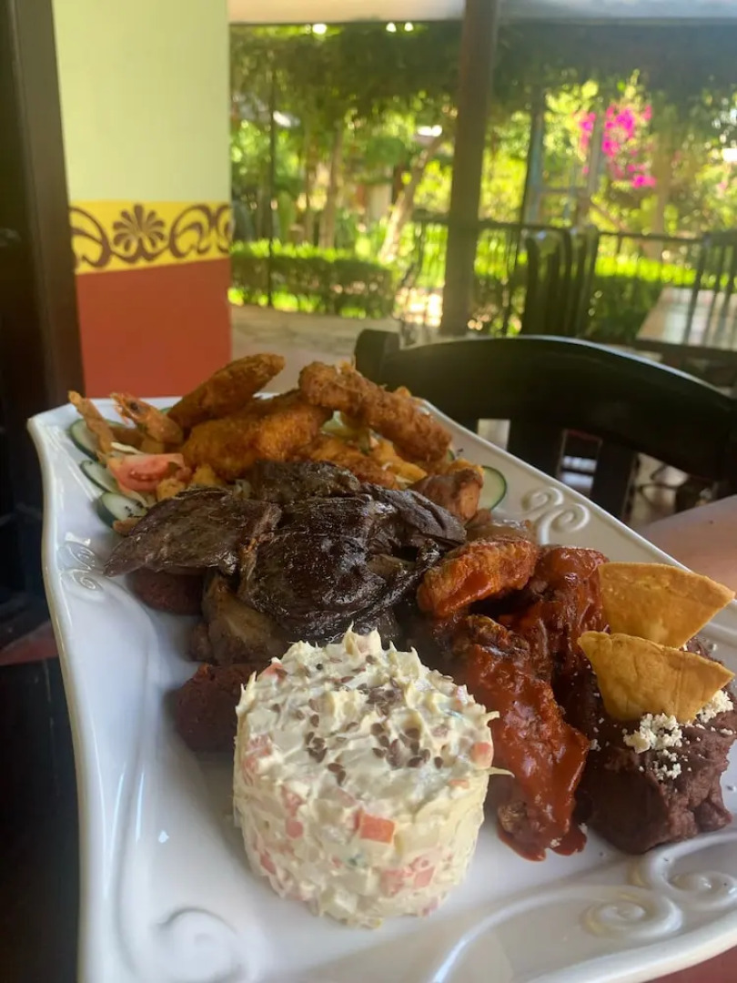 Hotel Hacienda Villa Victoria