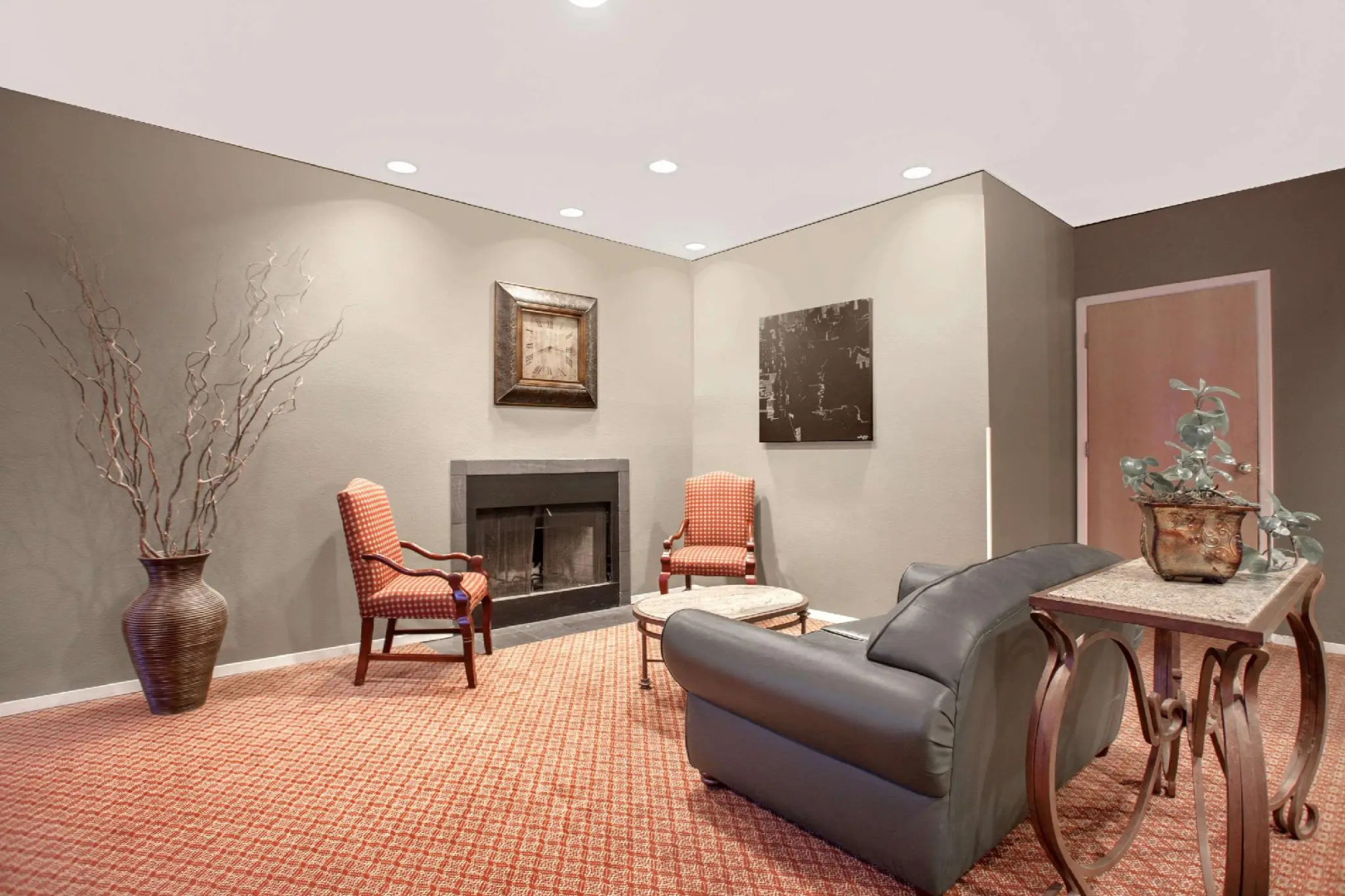 Hawthorn Suites by Wyndham Kent, WA