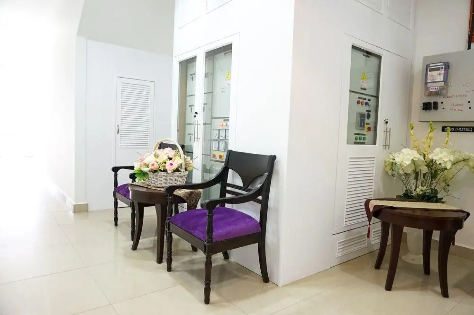 OYO 762 TY Hotel
