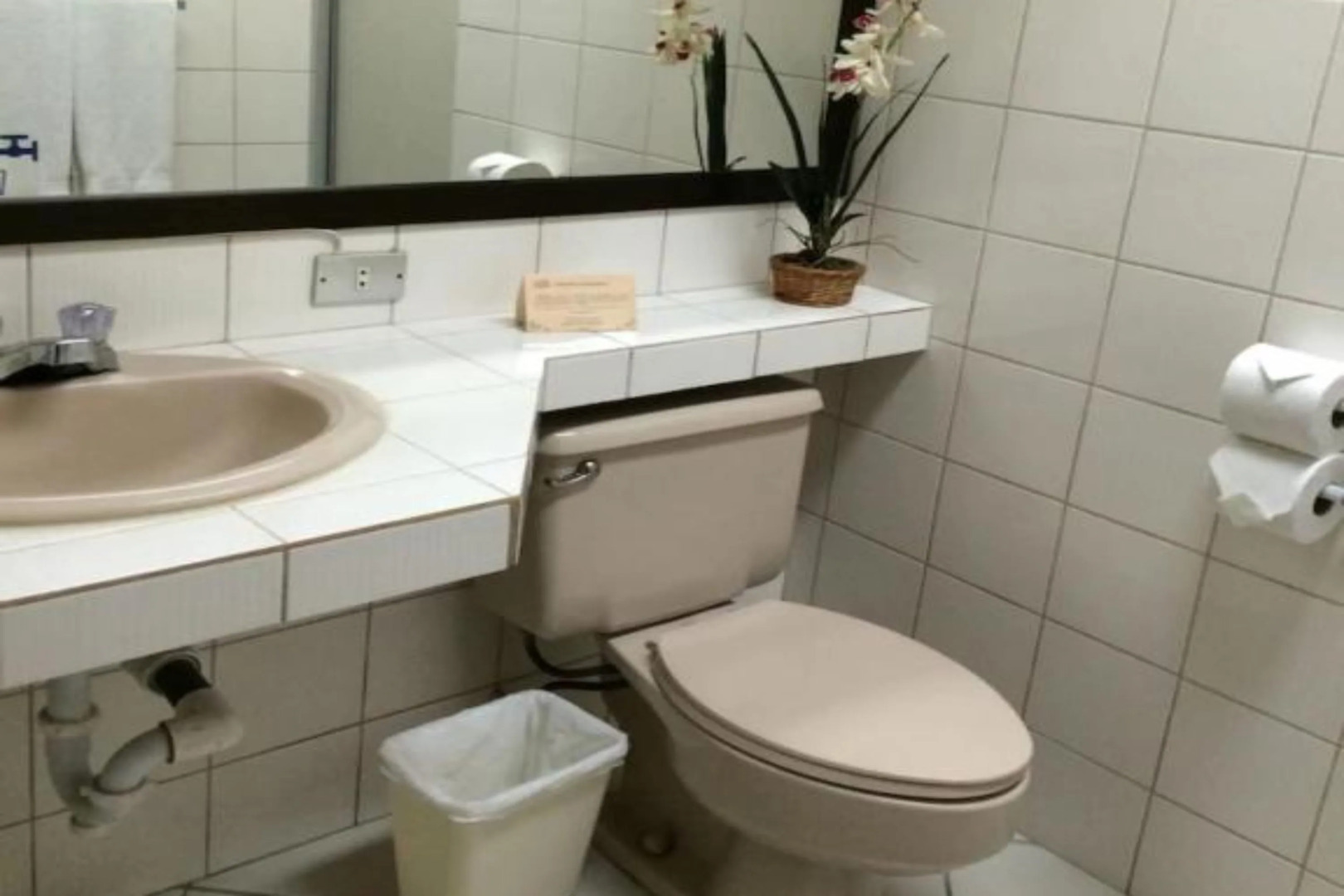 Costa Rica Tennis Club & Hotel