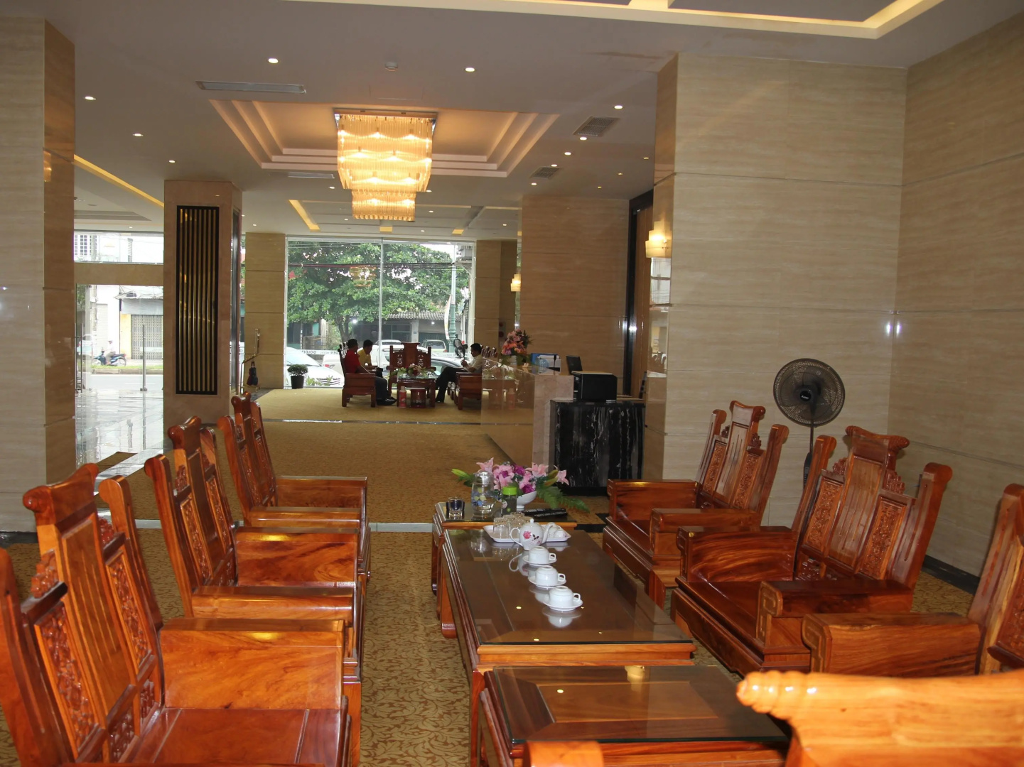 Golden Hotel