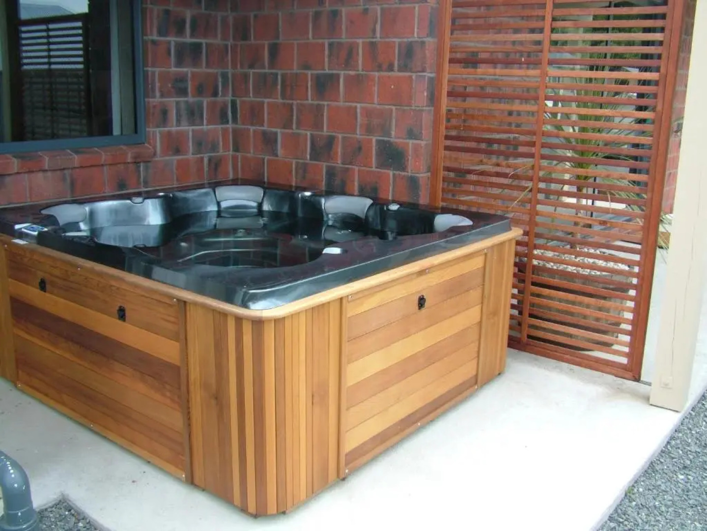 Lawrence Townhouse Accommodation