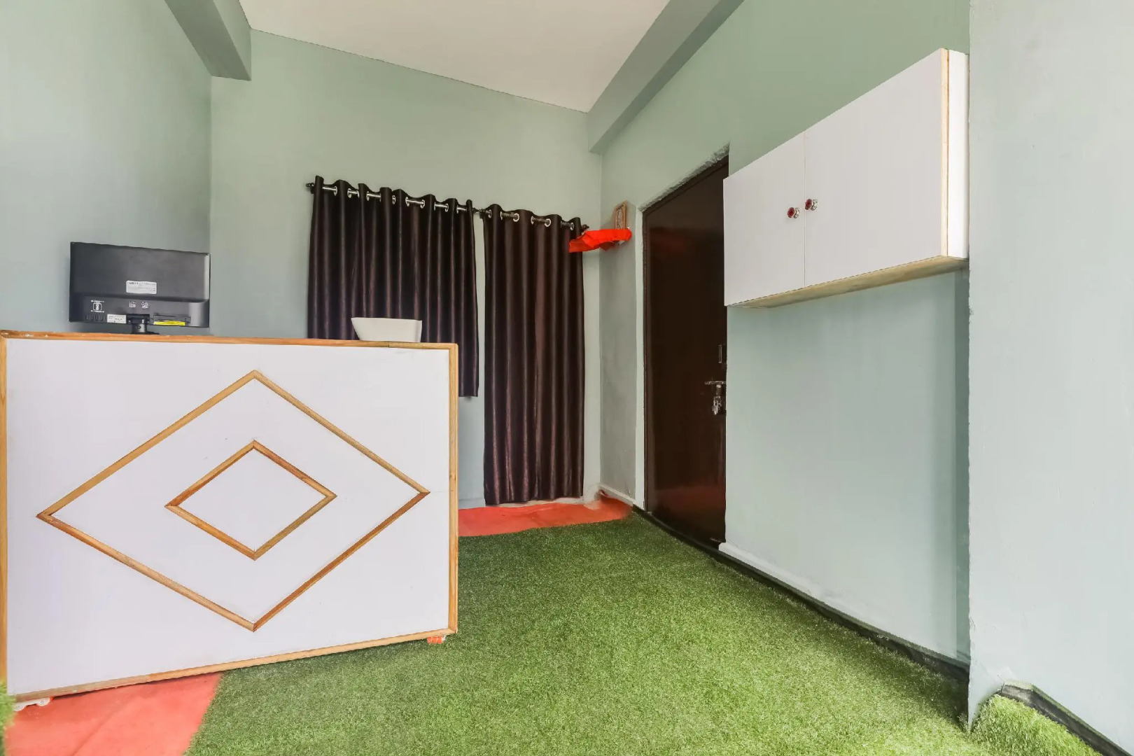 SPOT ON 48722 Hotel Iceland