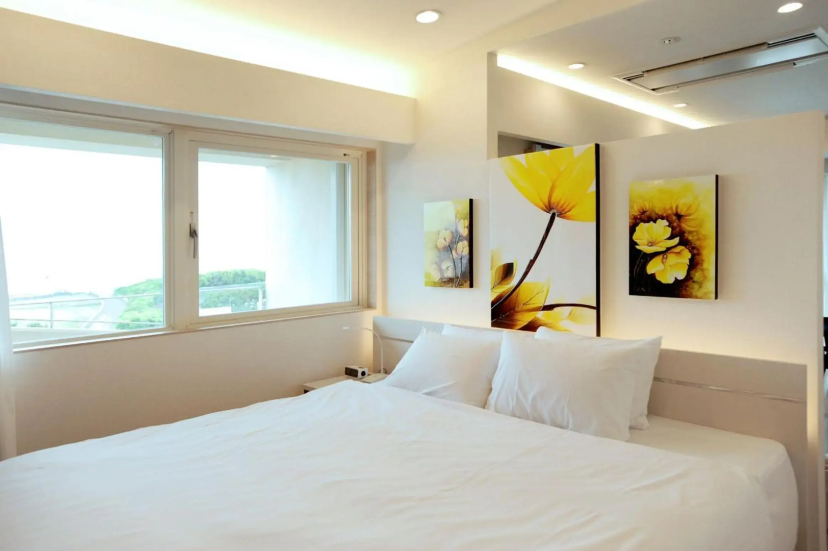 Breath Hotel