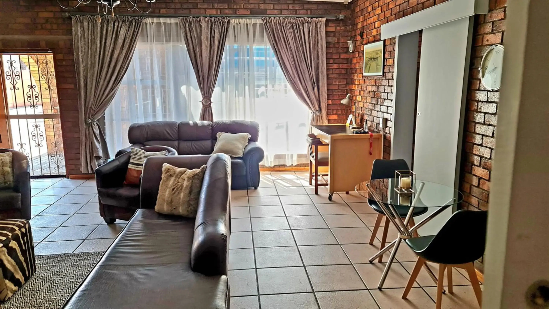 Mft Guest House