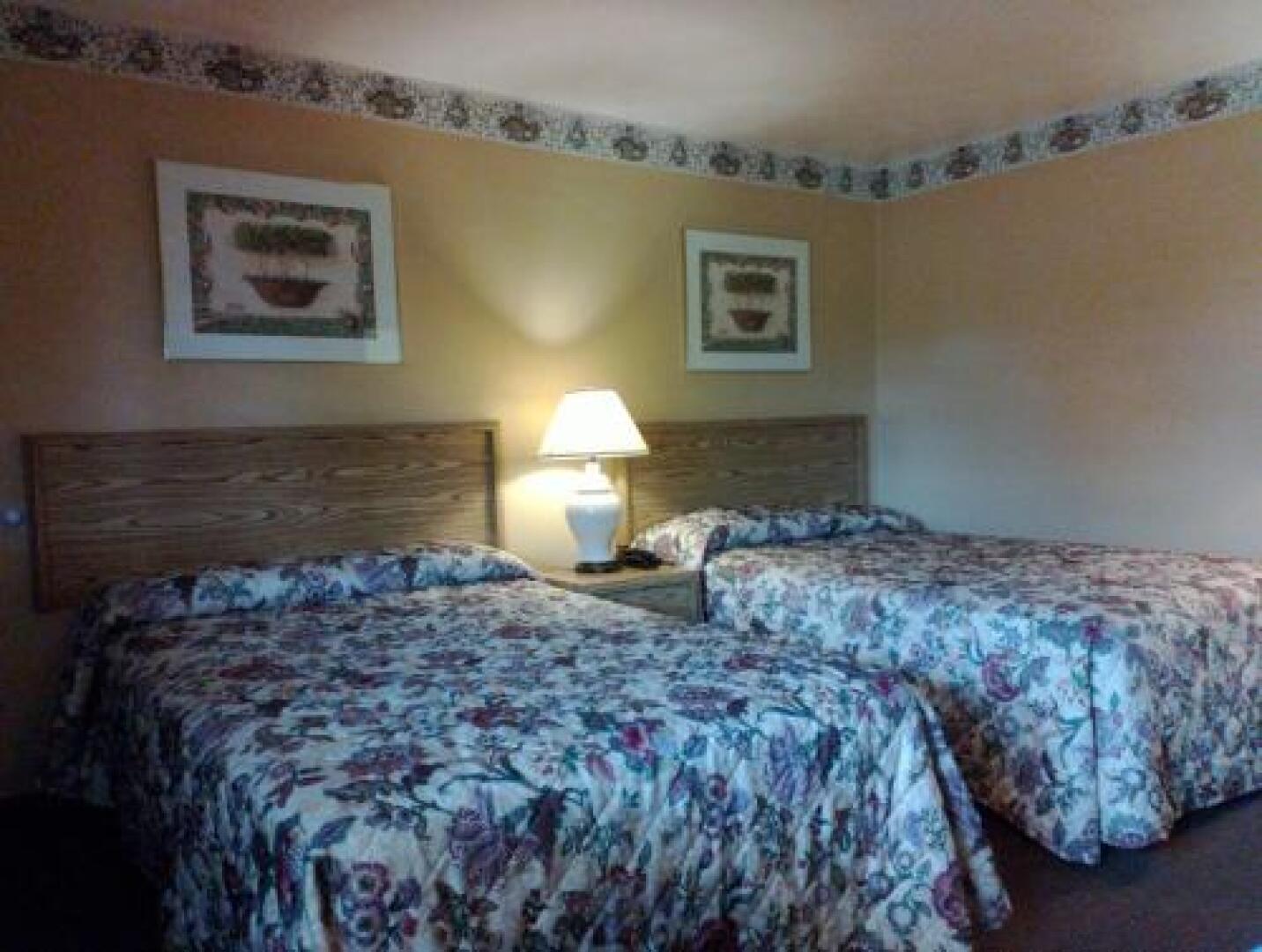 Colonial Inn Mercer-grove City