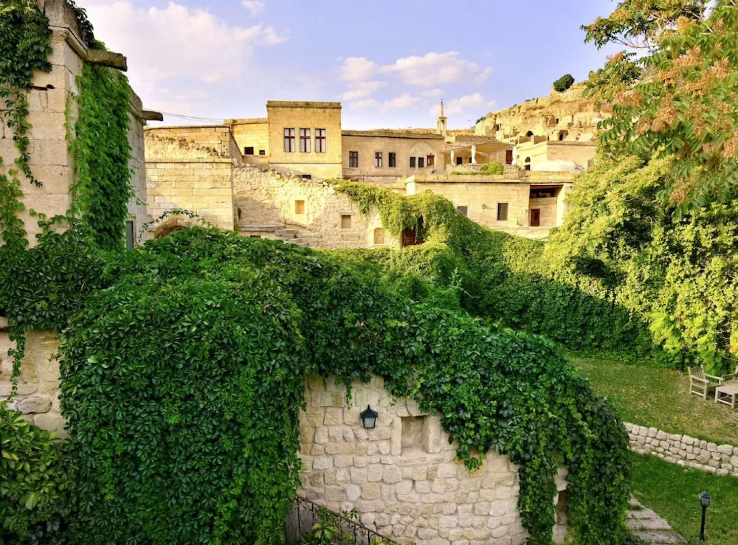 Esbelli Evi Cave Hotel