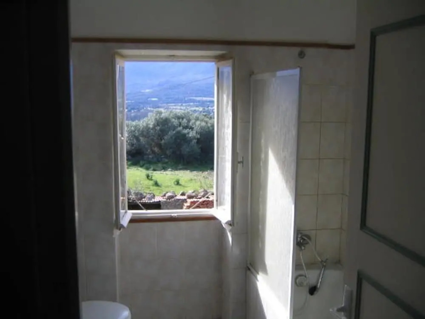 Apartment With 2 Bedrooms in Speloncato, With Wonderful Mountain View,