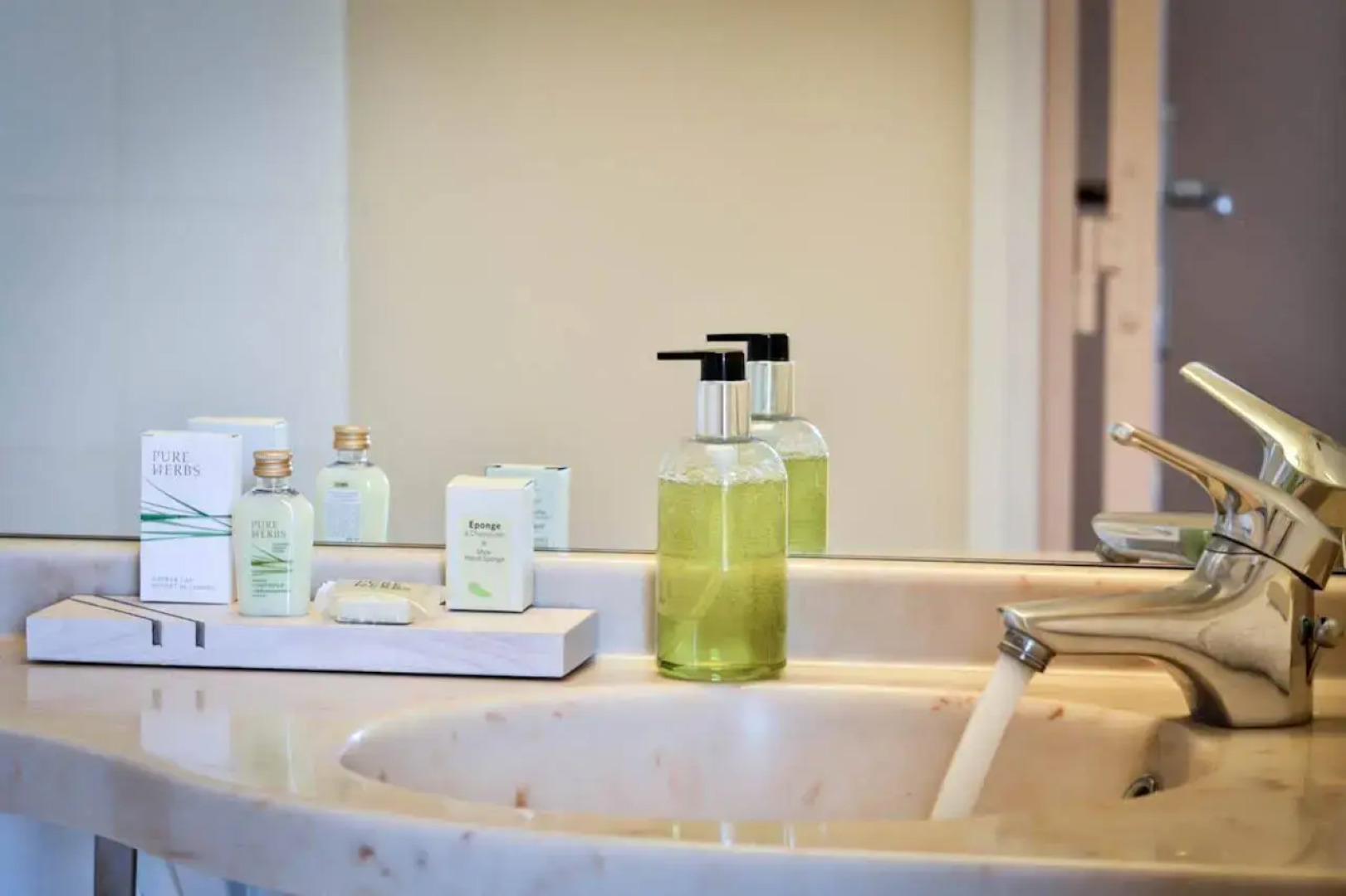 Logis Hôtel La Bastide de Grignan & Restaurant La Chênaie