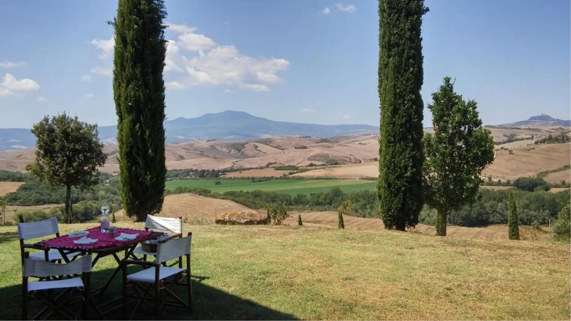 Independent Residence Sleeping 10 3 Divided Into Three Apartments Acquapendente-le Casaccine