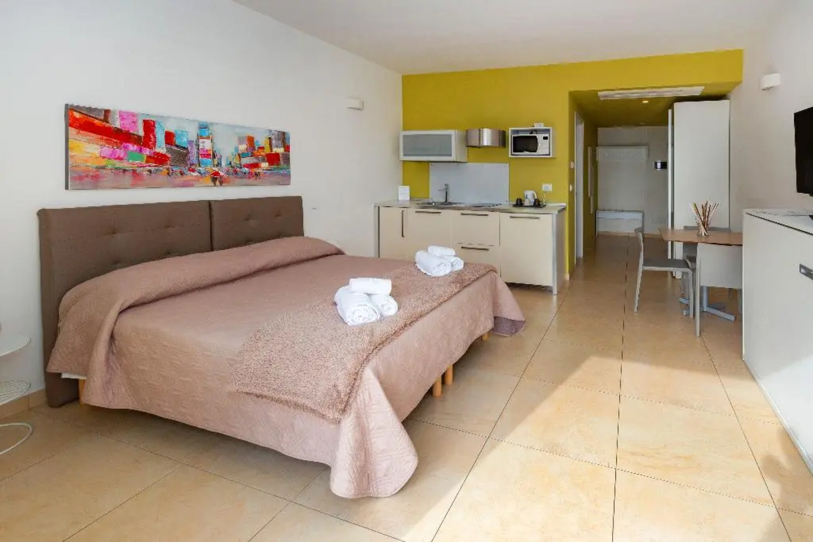 Zeus Residence Hotel