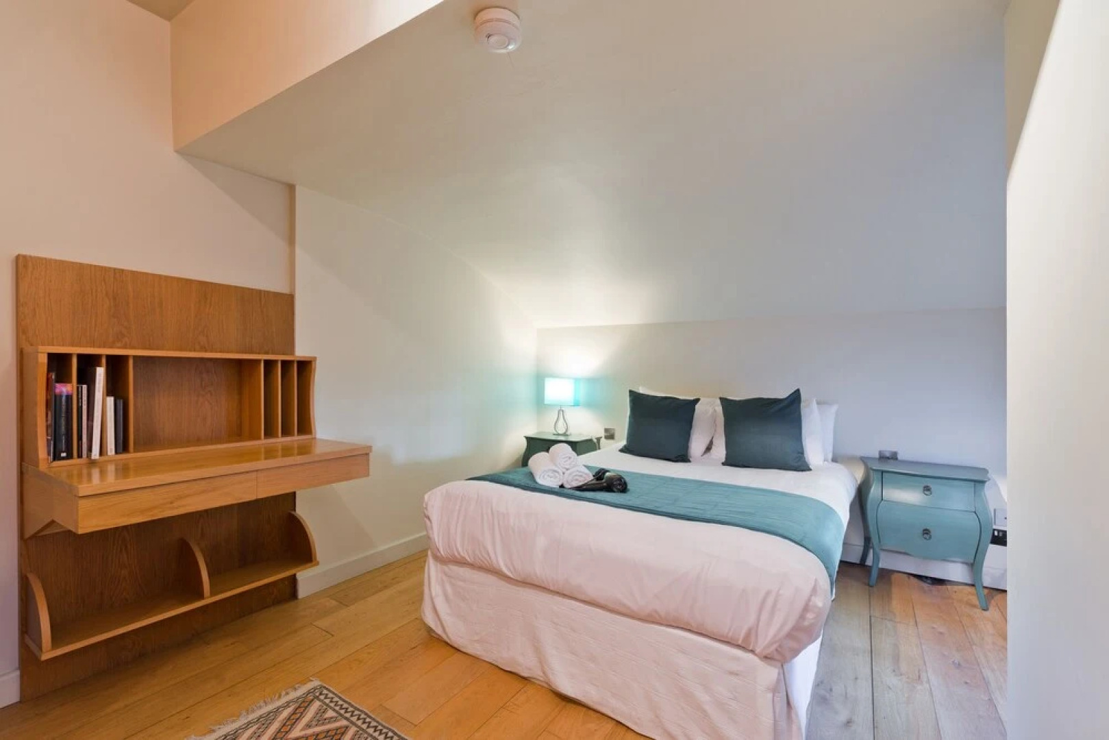 The Oscar Wilde Suite by 5STARSTAY