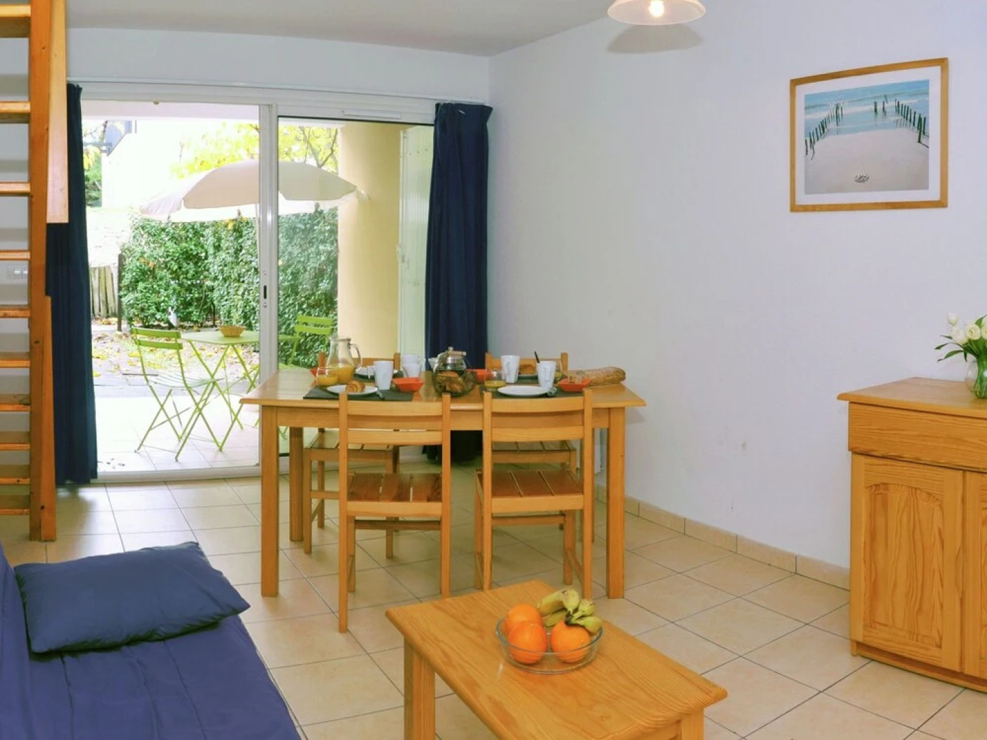 Cozy Apartment in the Lively Resort of Carcans Océan