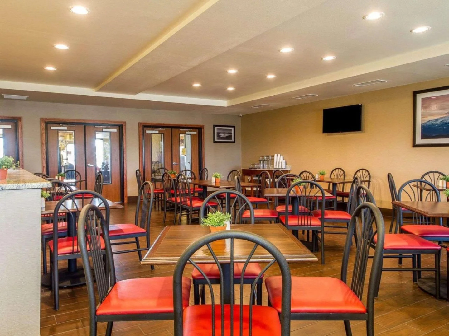 Comfort Suites Redding - Shasta Lake