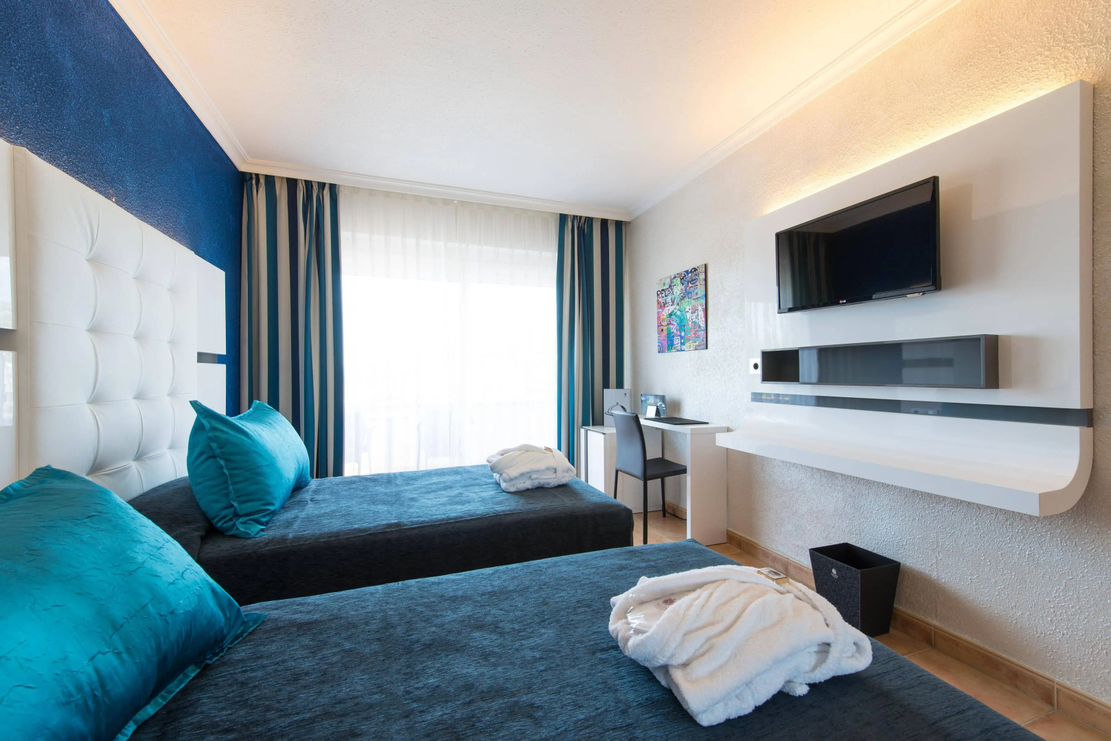 Salles Hotel Marina Portals