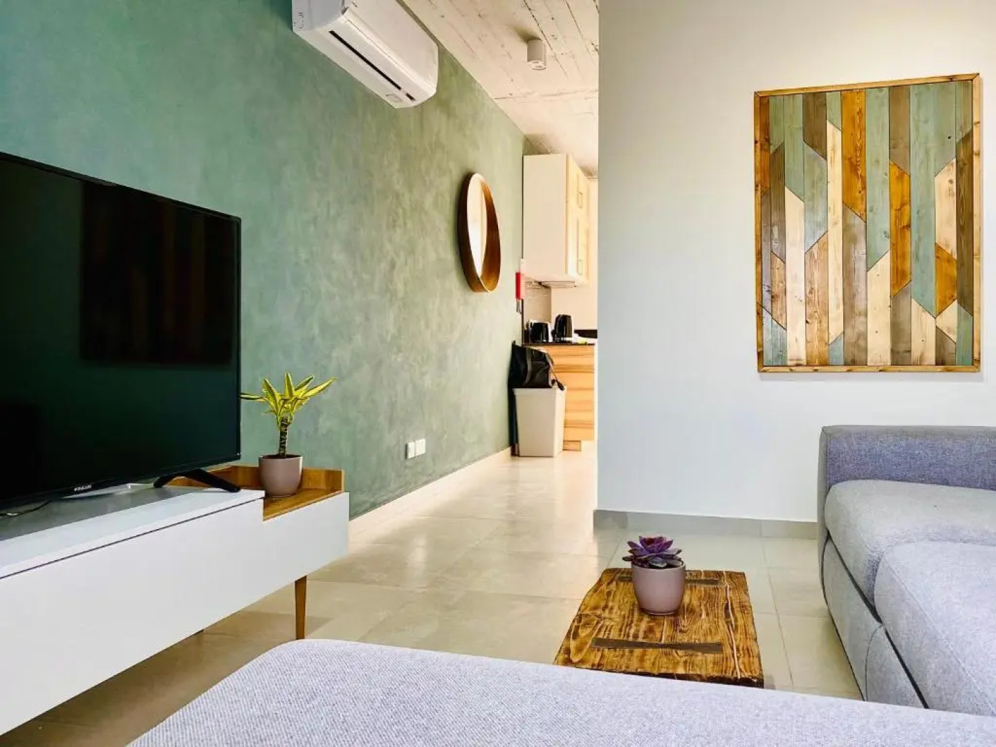 248 Boutique Studios