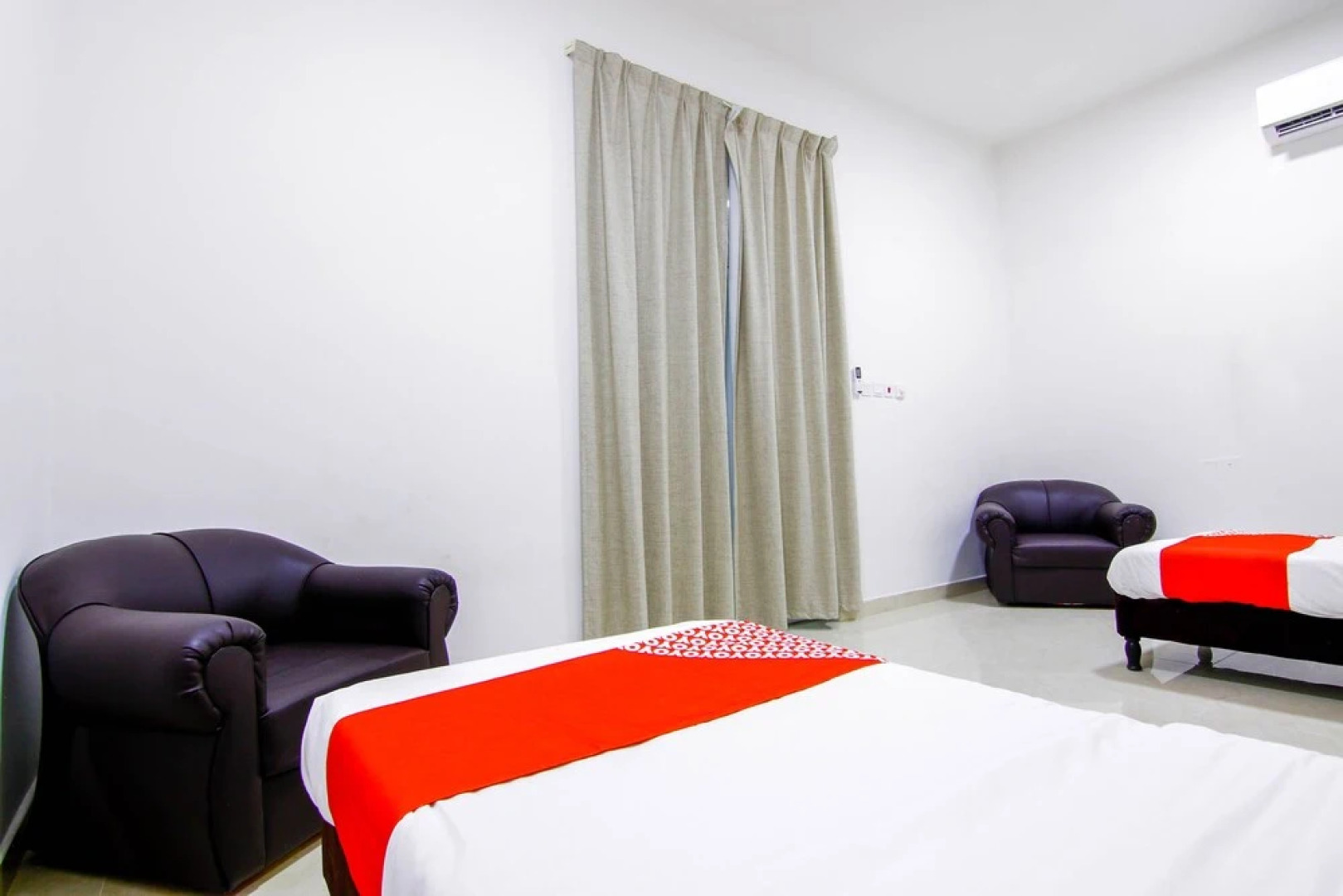 OYO 128 Al Tawasi Furnished Apartments