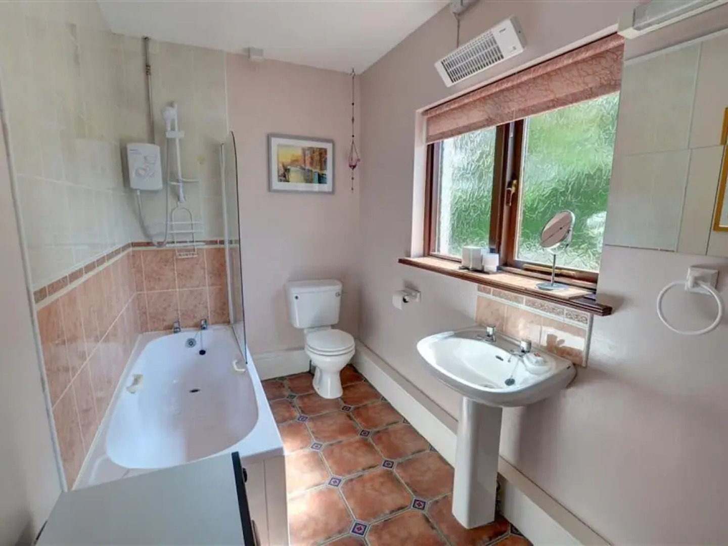 Spacious Holiday Home in Rosebush With Garden