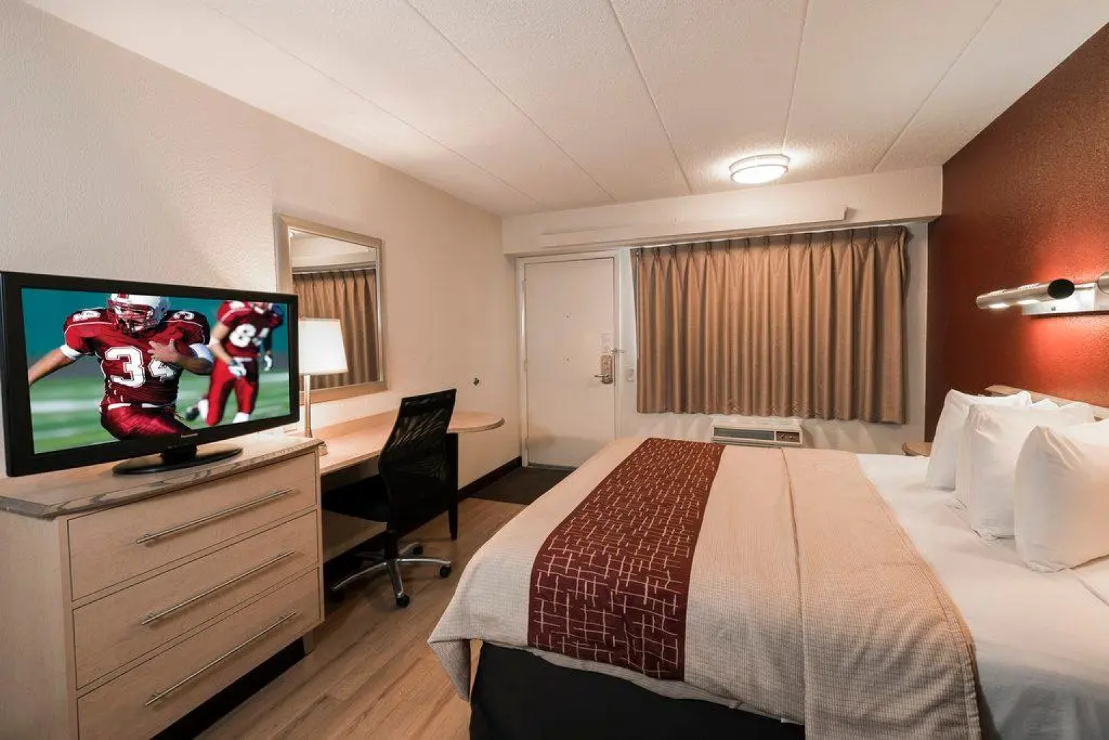 Red Roof Inn Enfield