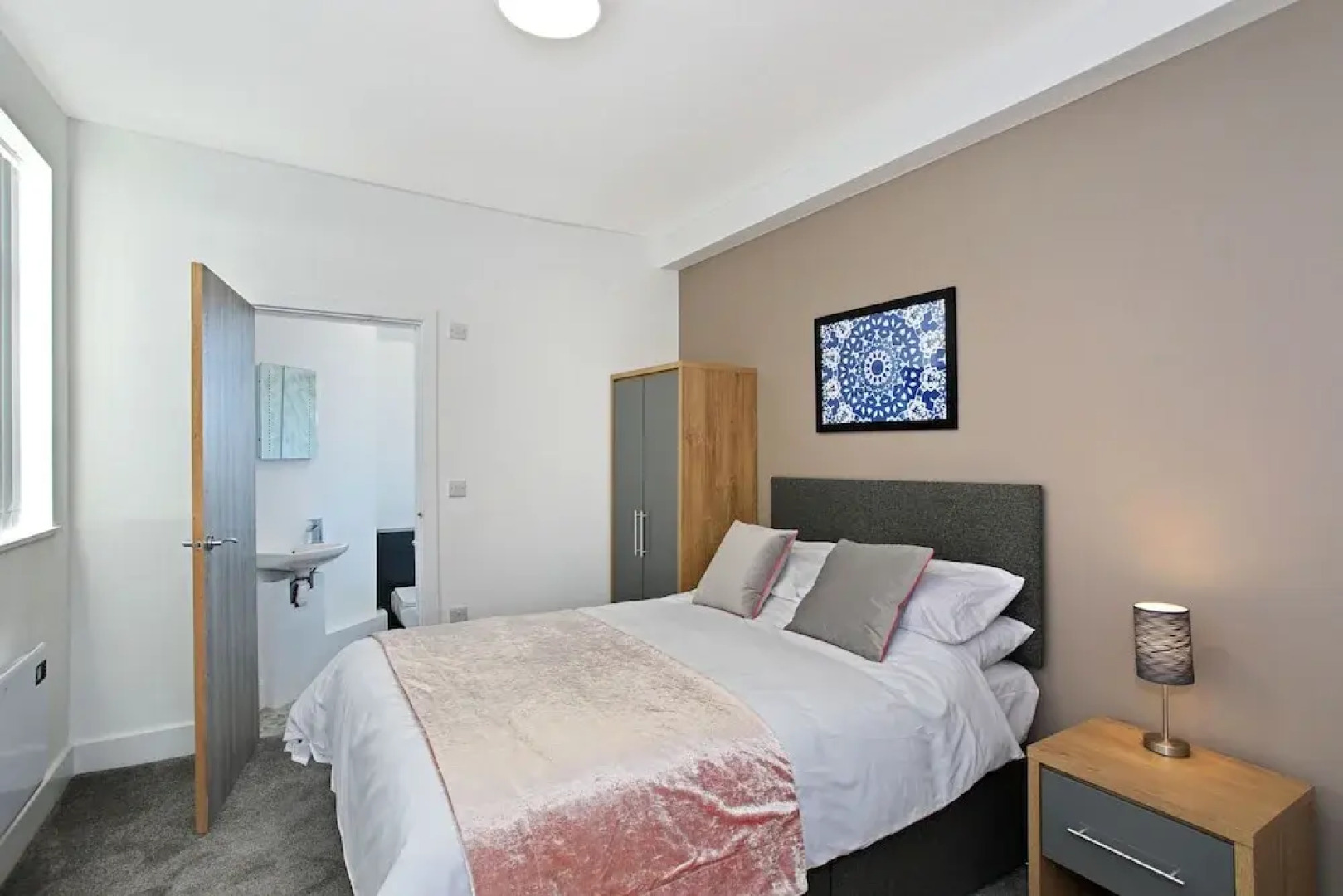 Sandal Park View Corporate & Executive Stays