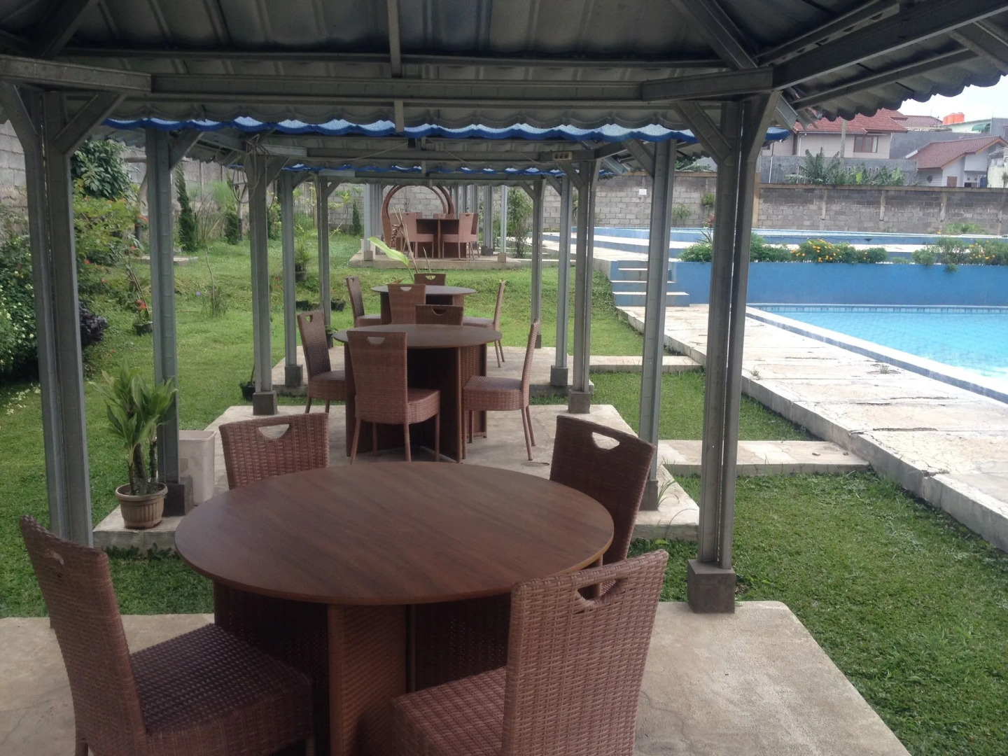 Garden Hostel Dago by RedDoorz