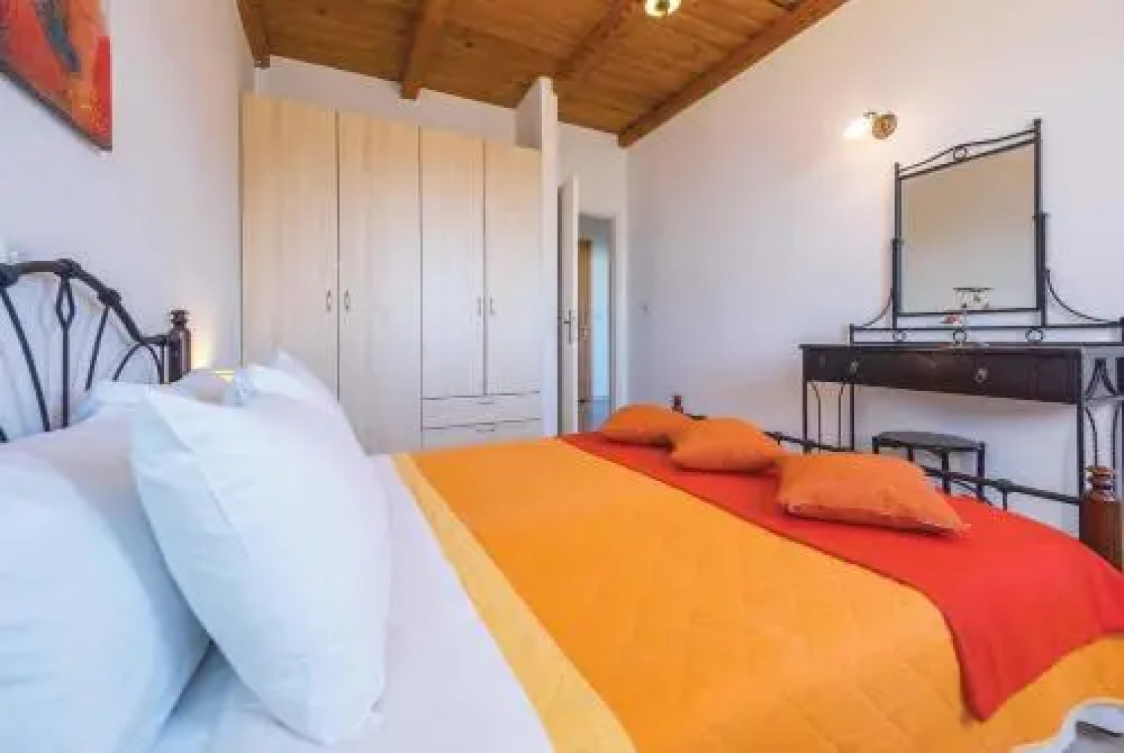 Daphne Aghios Nikolaos Peloponnese