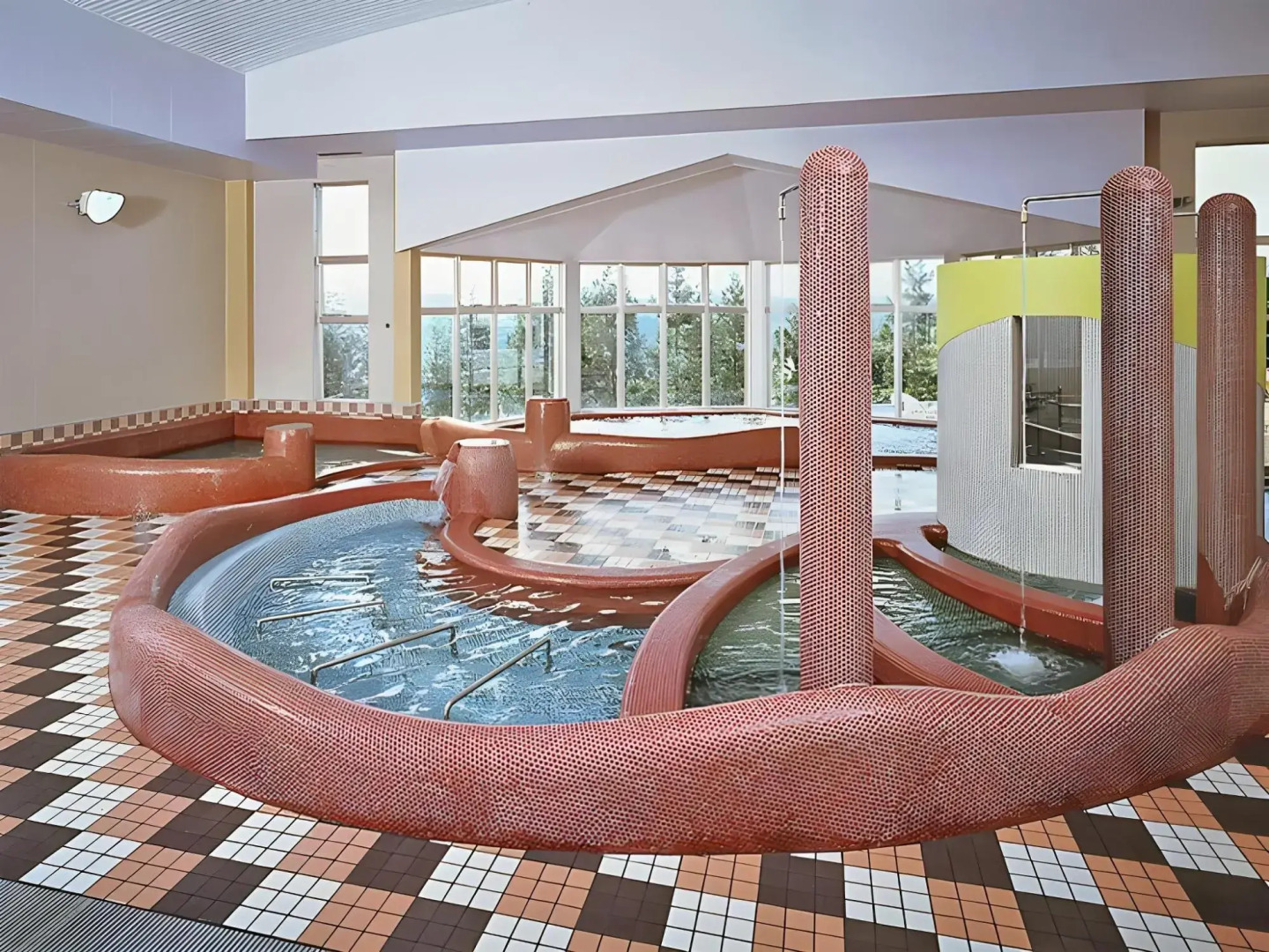 Romantopia The Swan Hotel of Stars