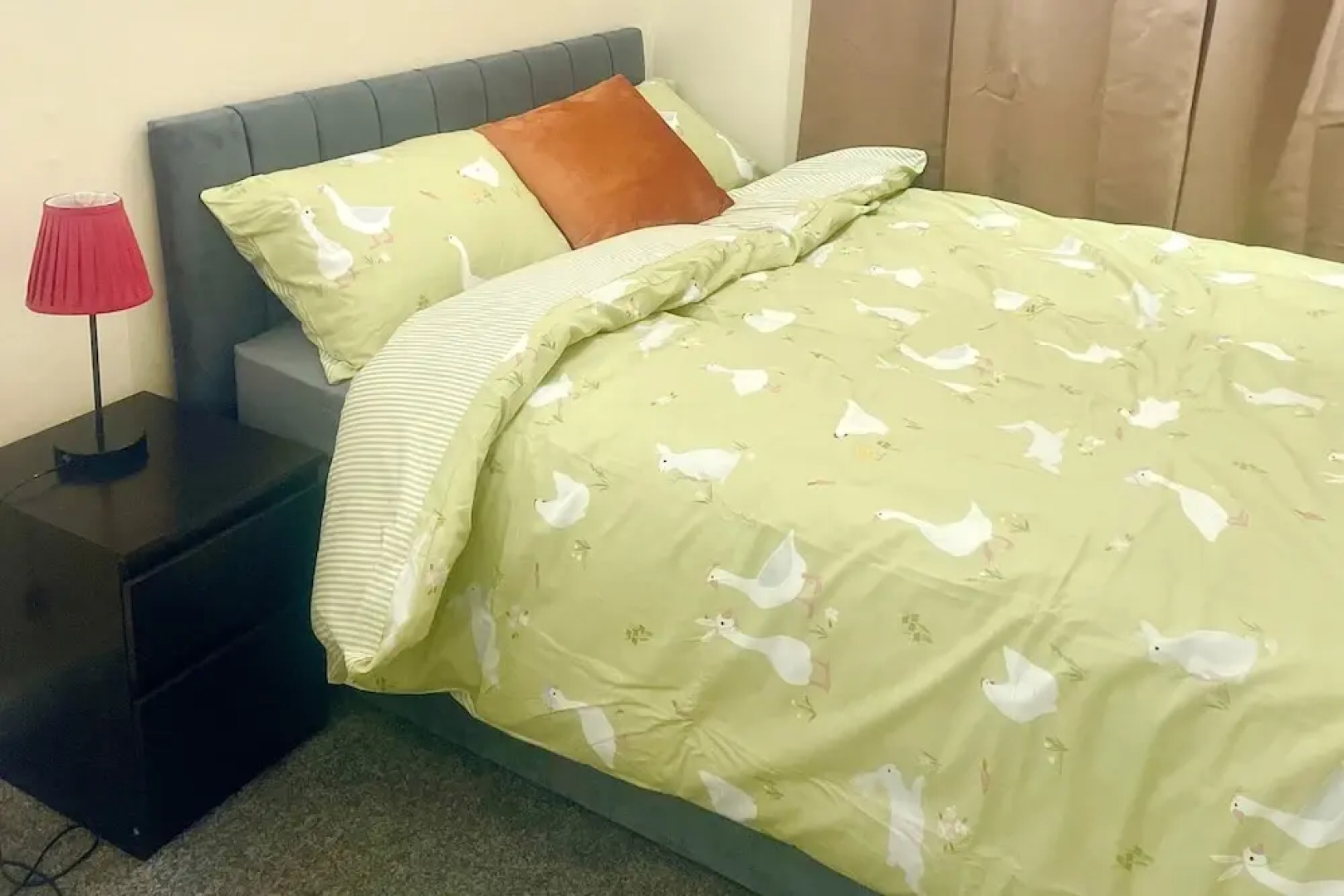 Elegant 3Br w/ Free Parking, Garden, Pet Friendly