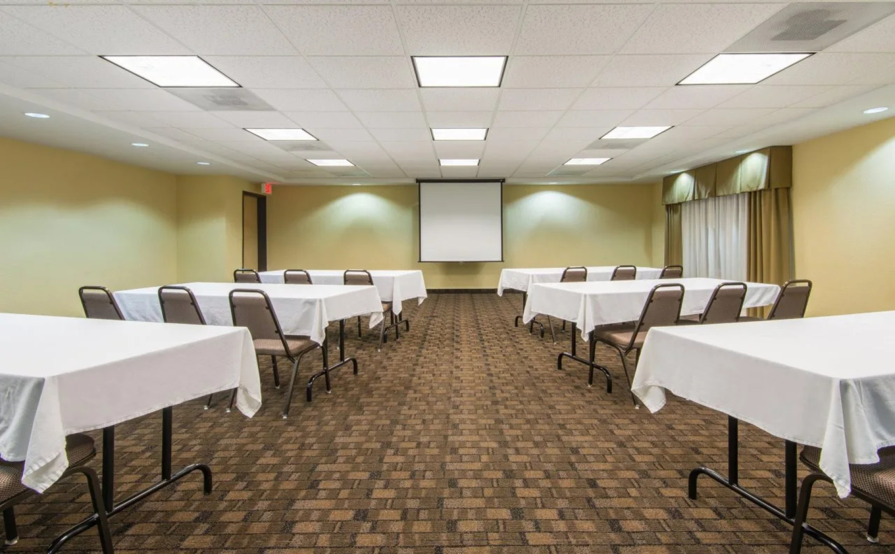 Holiday Inn Express Hotel & Suites El Dorado, Kansas by IHG