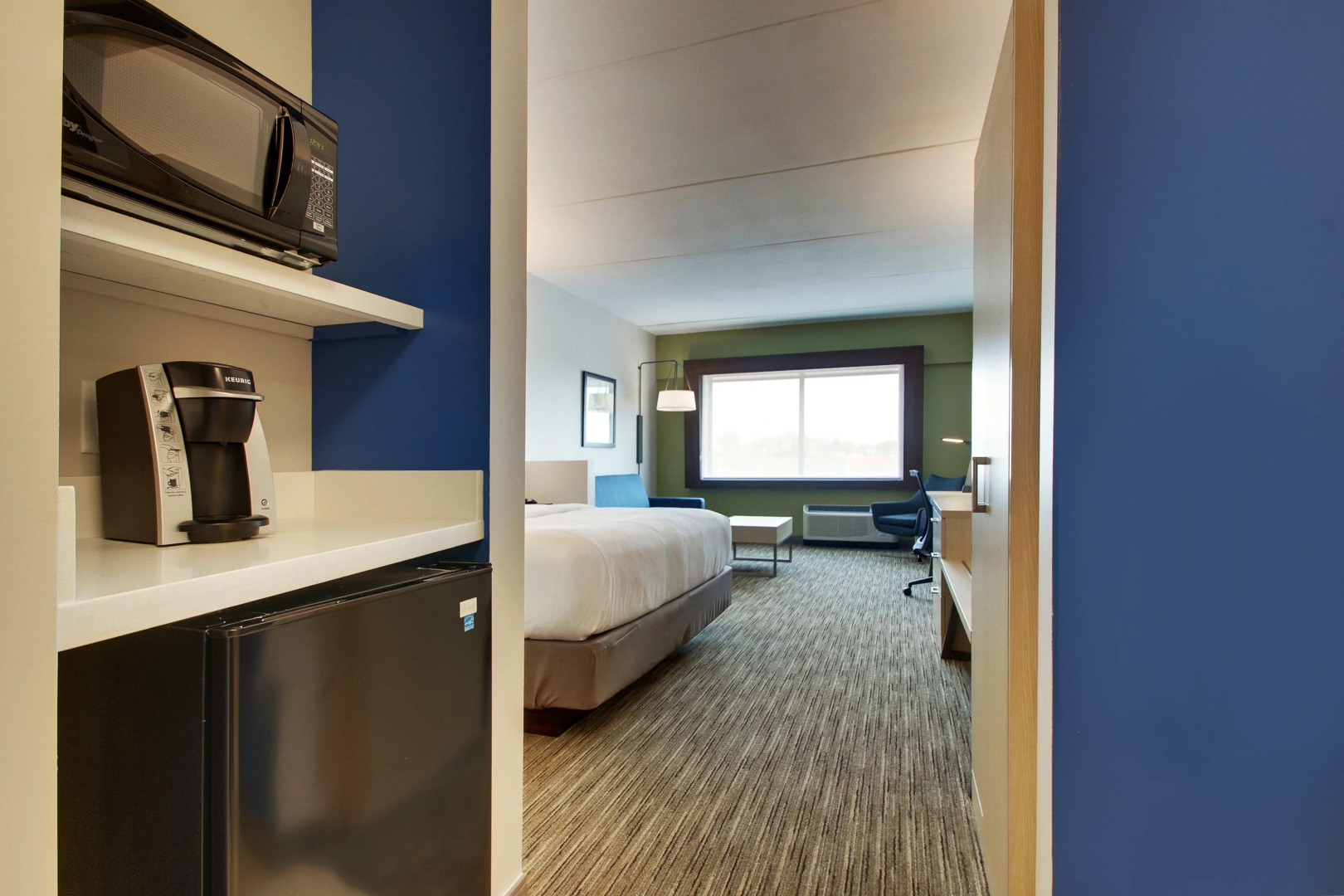 Holiday Inn Express and Suites-Elizabethtown North by IHG