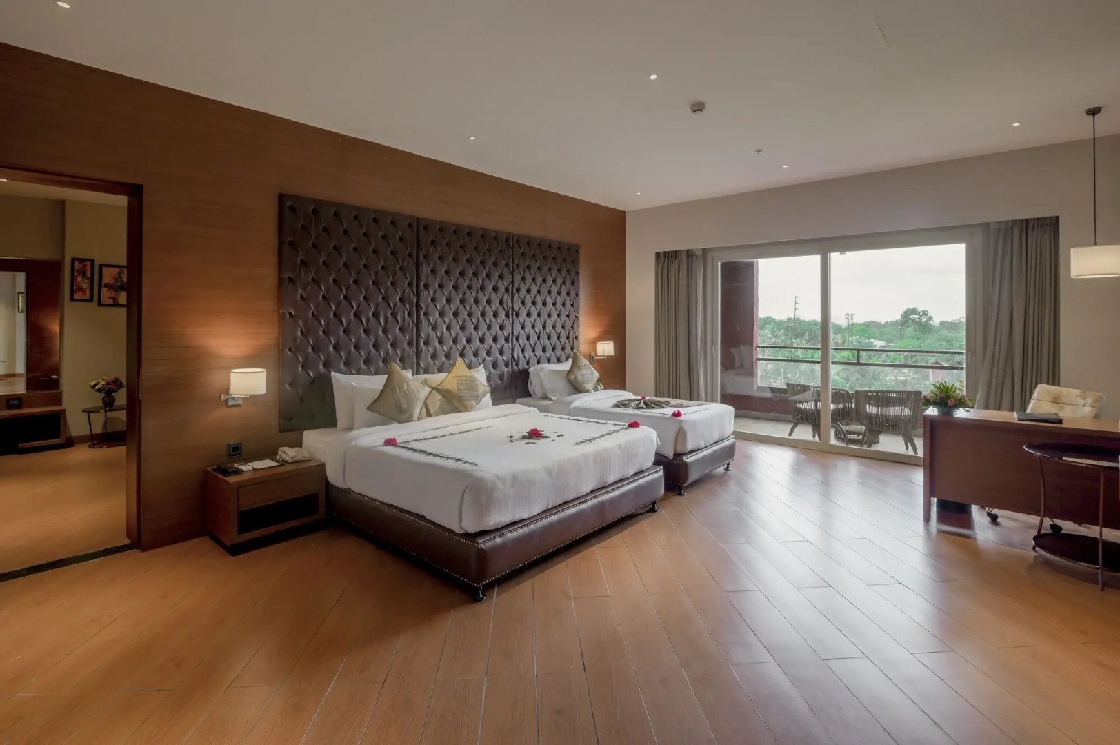 Saya Grand Resort By Treat Thane